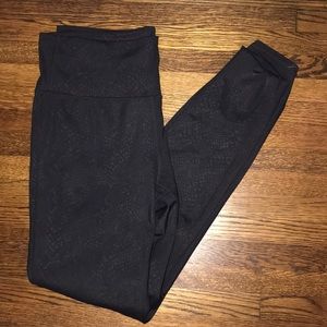 Athleta patterned leggings